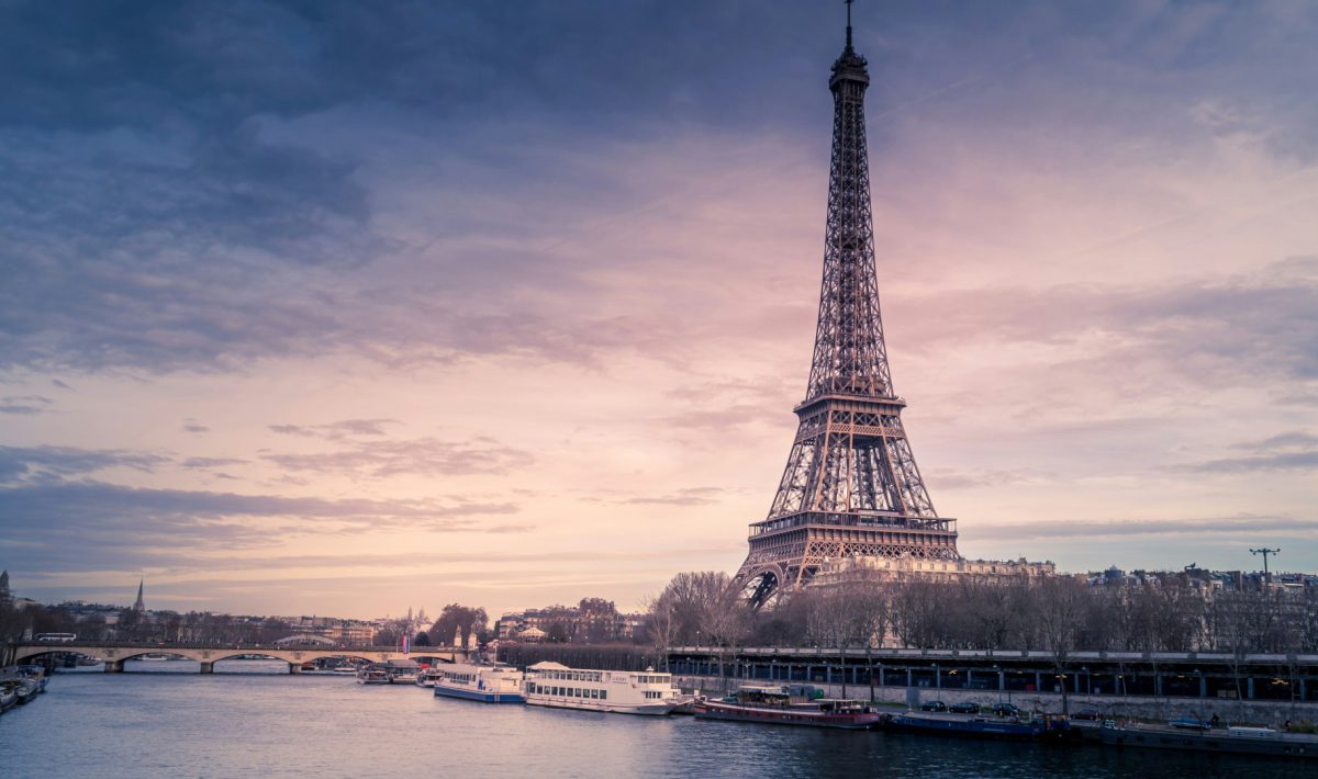 Découvrez le jeu de piste à Paris : une activité innovante pour le team building !